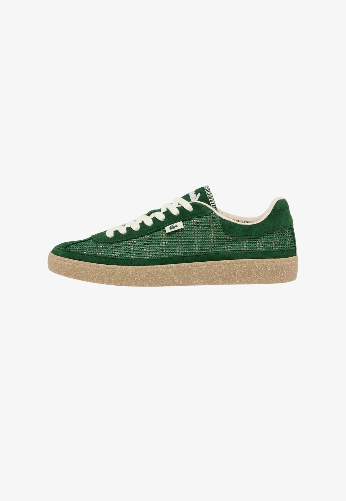 кроссовки на шнуровке