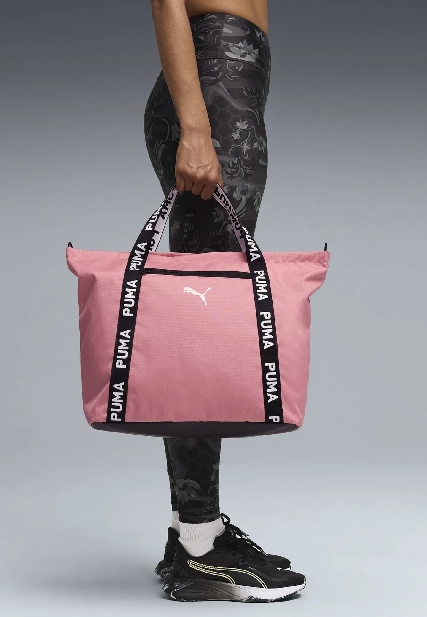 AT ESS UNISEX - Сумка через плечо
