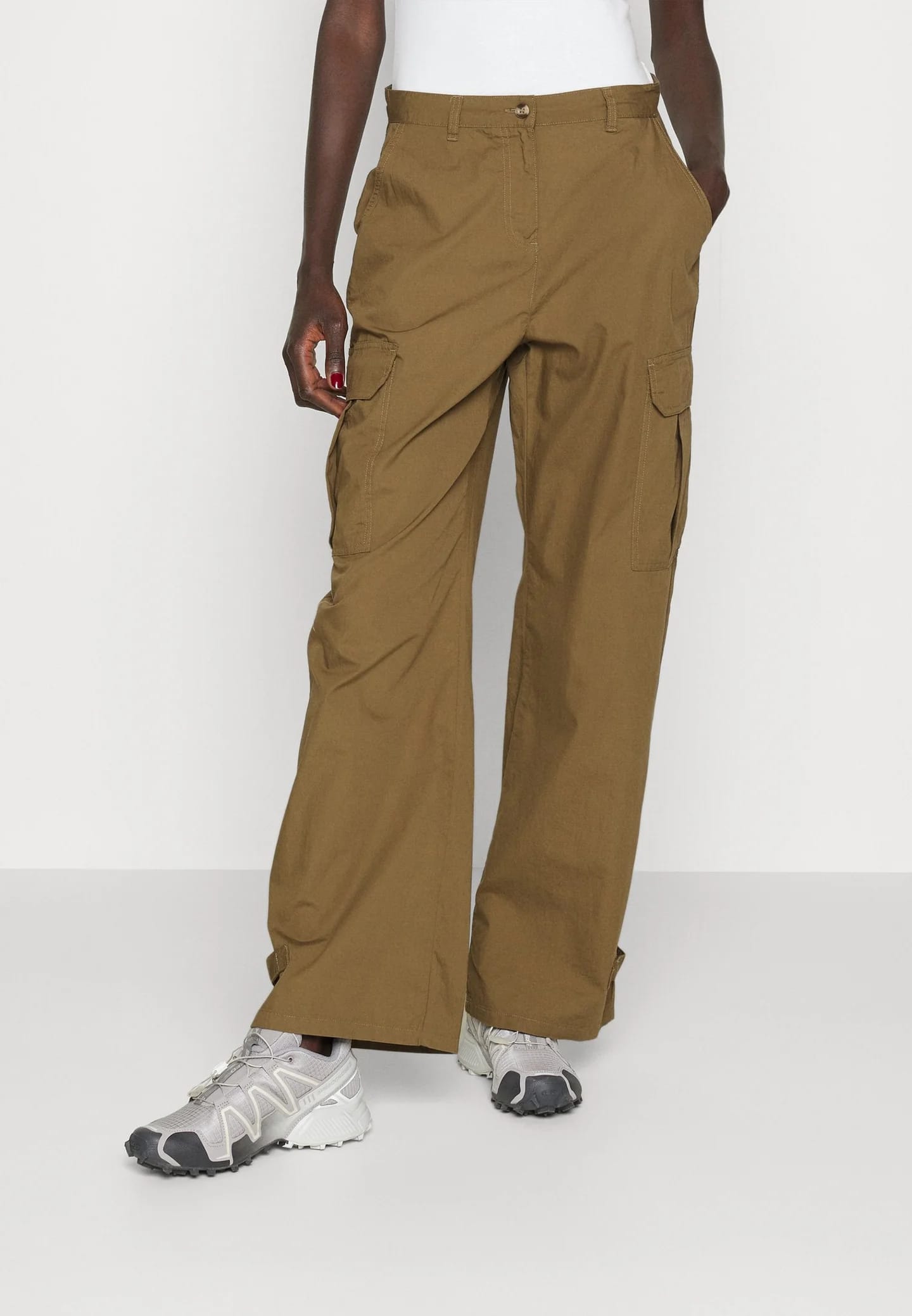 VMCHARLOTTE PANT - Боевые брюки