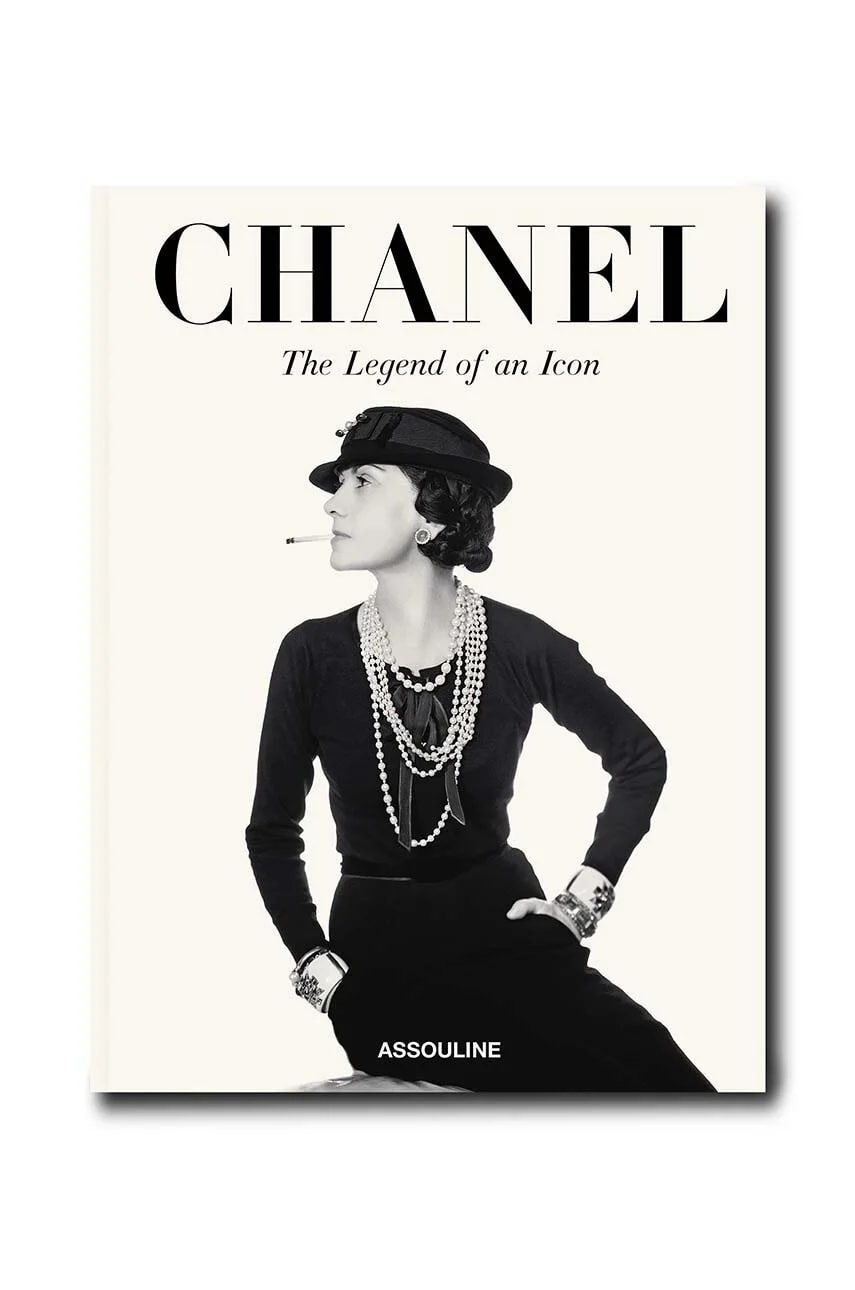 Книга Chanel: Легенда об иконе Александра Фьюри, английский