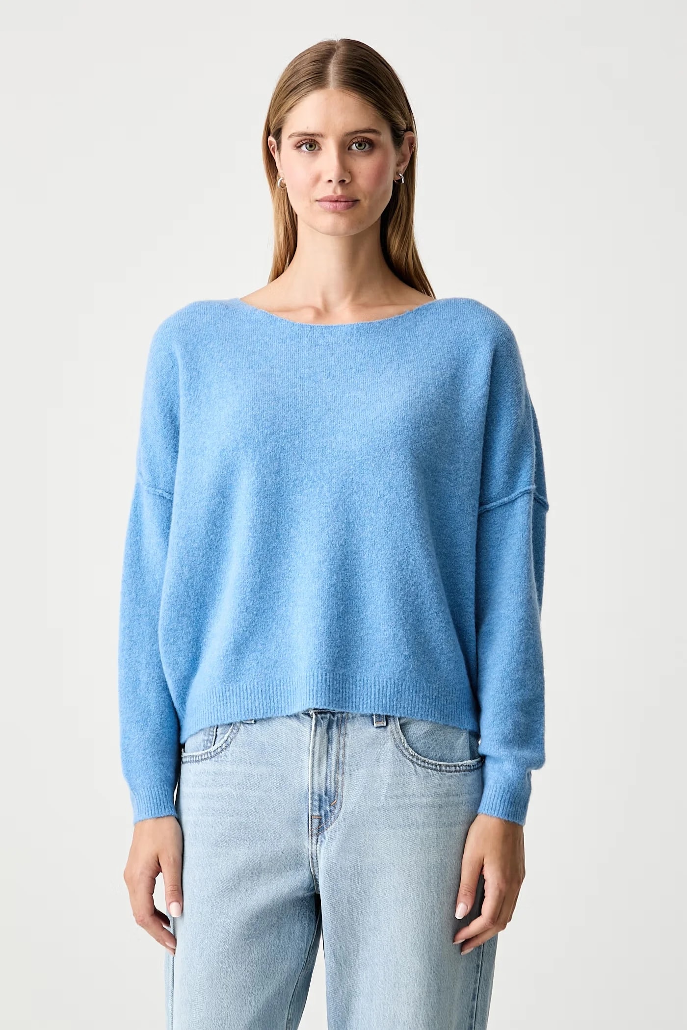 Женский свитер из шерсти PULL ML COL BATEAU